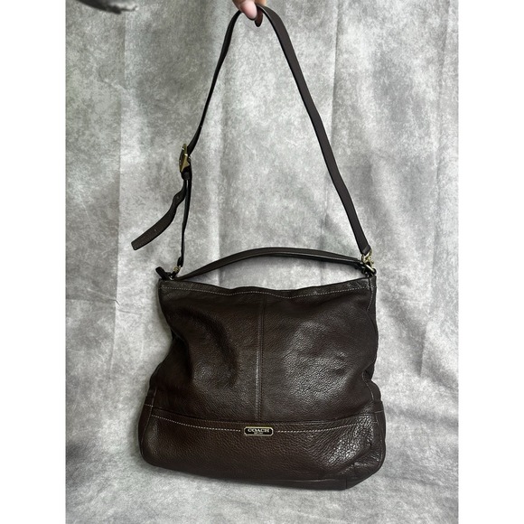 Coach F23293 Pebble Leather Hobo 2Way Shoulder Hand Bag Zip Closure Brown - Picture 2 of 10